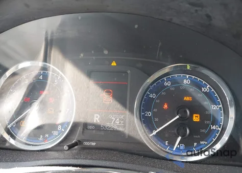 2019 Toyota Corolla Le z USA, uszkodzony, nr VIN 2T1BURHE3KC187759